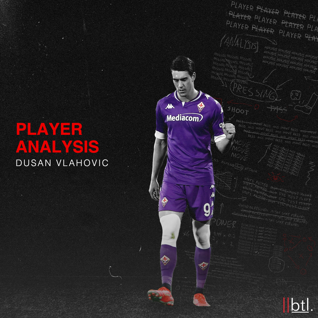 the player of acf fiorentina dusan vlahovic in contrast the player